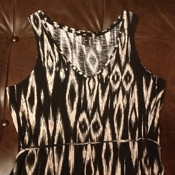 Like new H&M Maxi tribal print - Picture 3 of 4